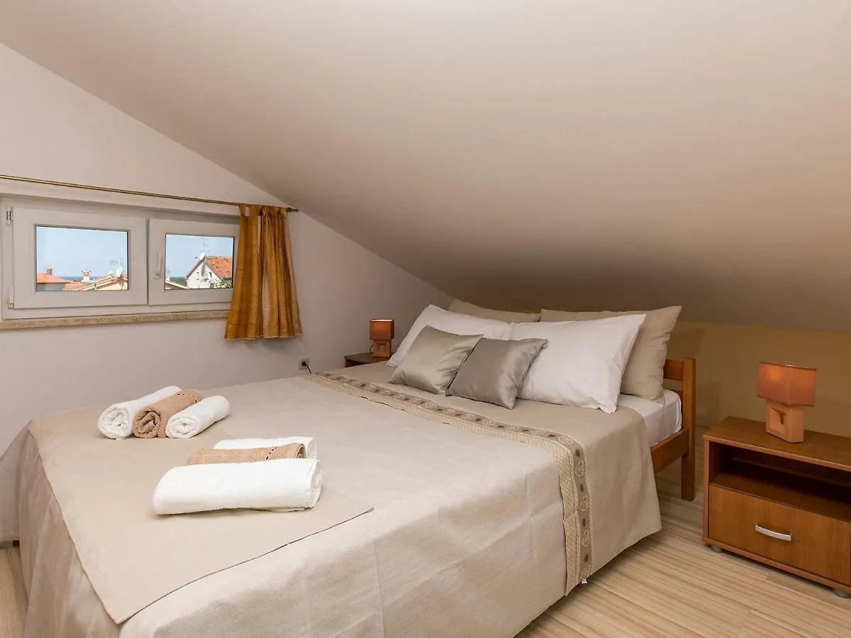 Apartment Labinjan Porec Croatia