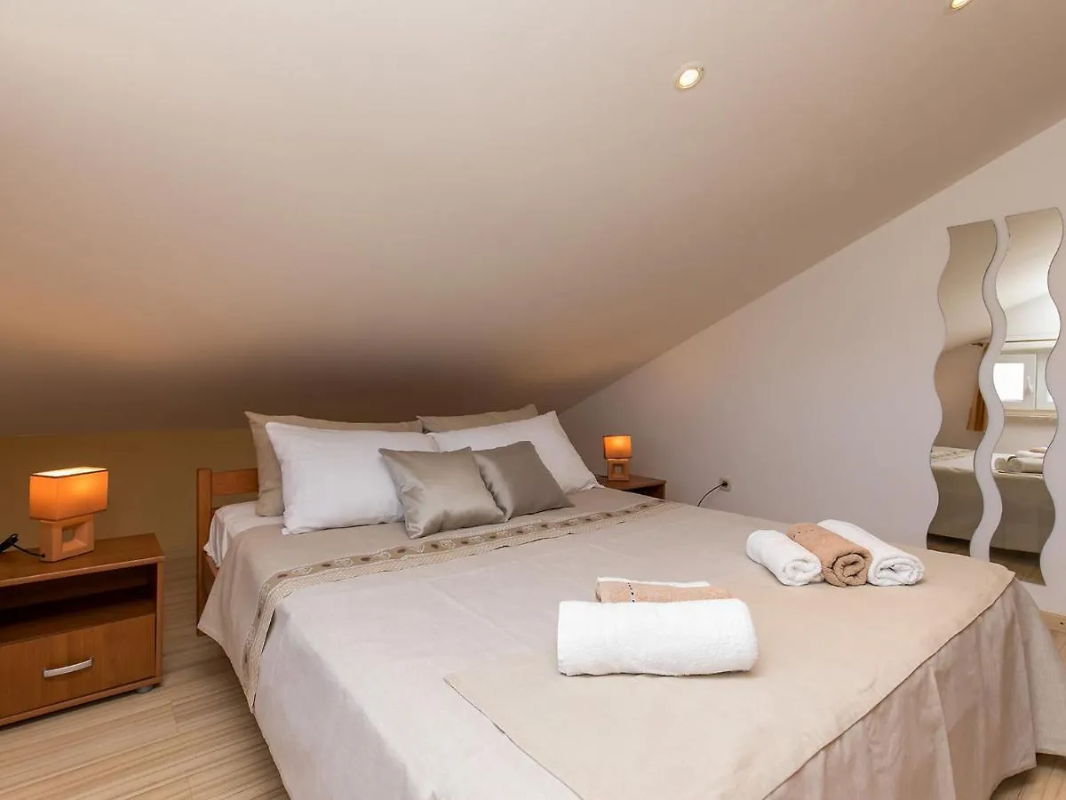 Apartment Labinjan Porec
