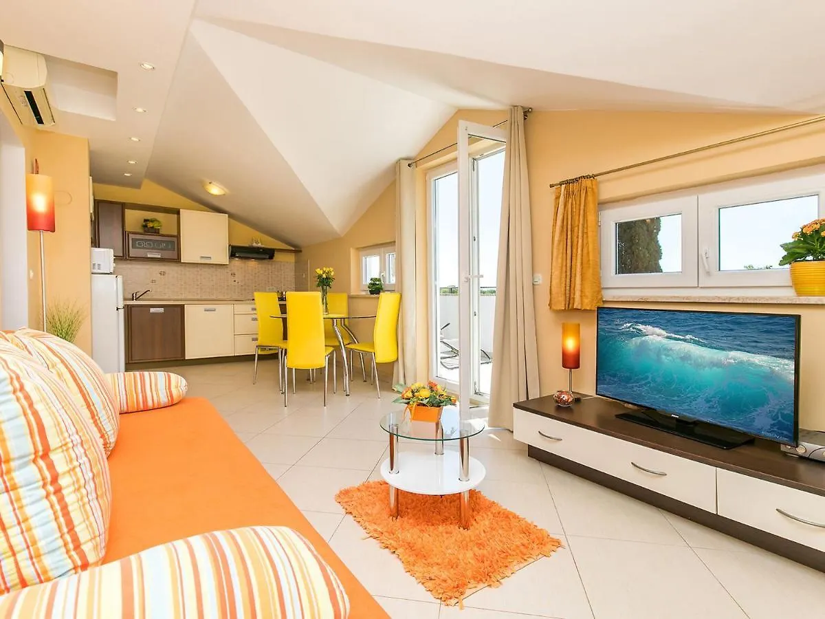 Apartment Labinjan Porec Croatia
